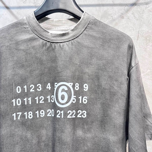 エムエムシックス ベーシック オーバーサイズ Tシャツ 偽物 Mao44849